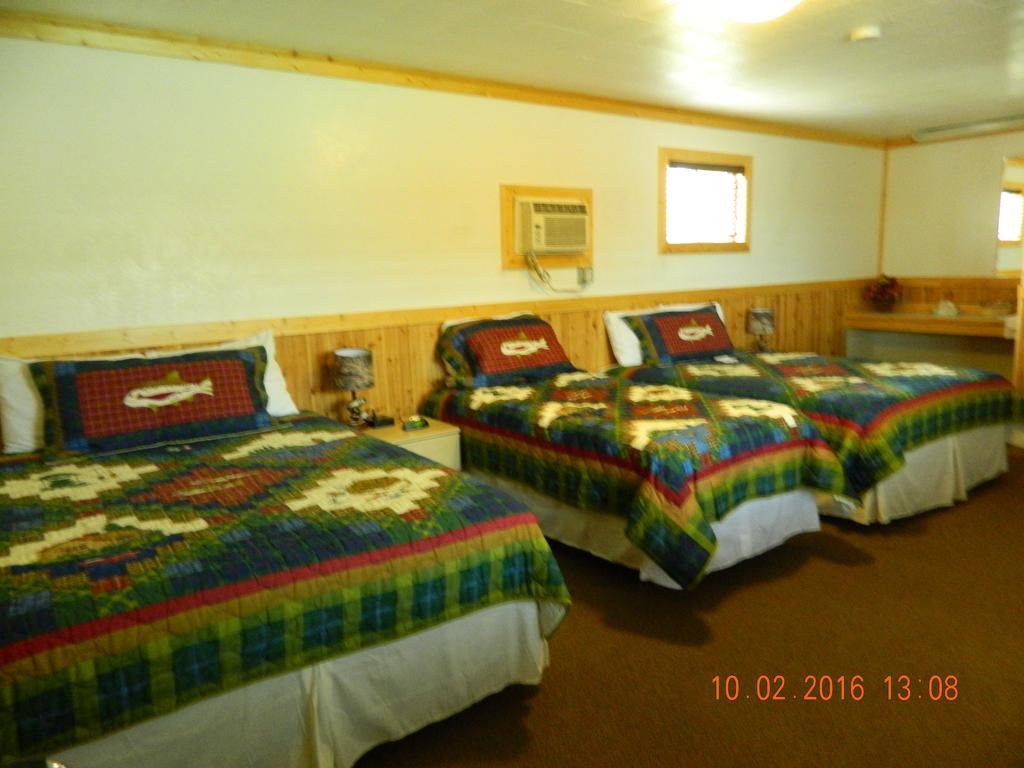 Country Motor Inn Livingston Bagian luar foto